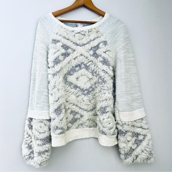 Anthropologie Amadi Faux Fur Sweatshirt Large - Picture 4 of 10